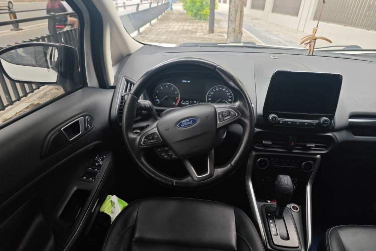 Used Ford EcoSport 2018 Revised Version 2.0L Automatic All-Wheel Drive Luxury Trim Steering Wheel