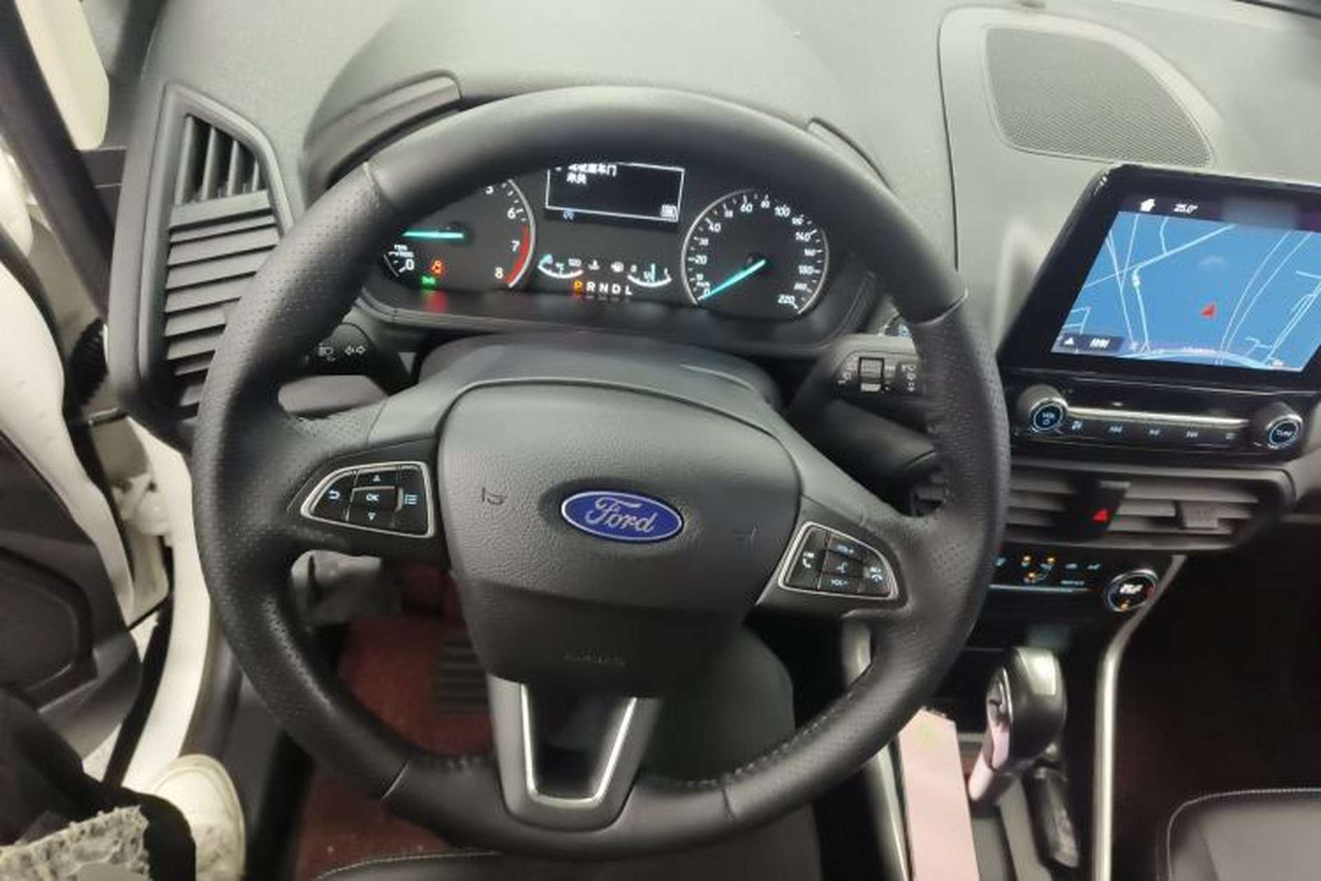 Used Ford EcoSport 2018 EcoBoost 125 Automatic Luxury Edition Steering Wheel