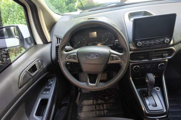 Used Ford EcoSport 2018 1.5L Automatic Platinum Wing Model Steering Wheel