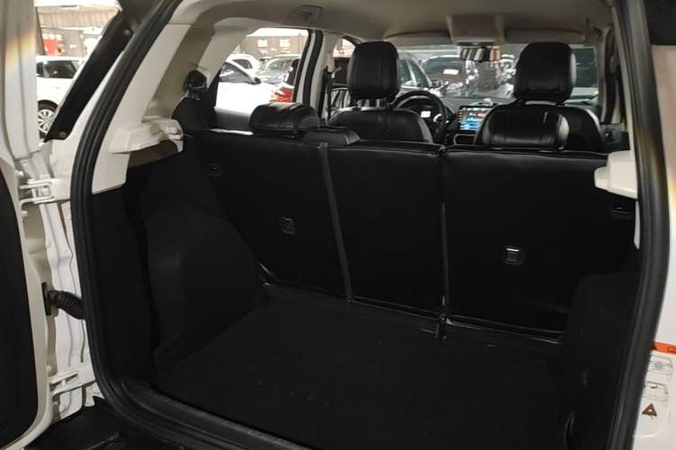 Used Ford EcoSport 2018 1.5L Automatic Elite Edition Trunk