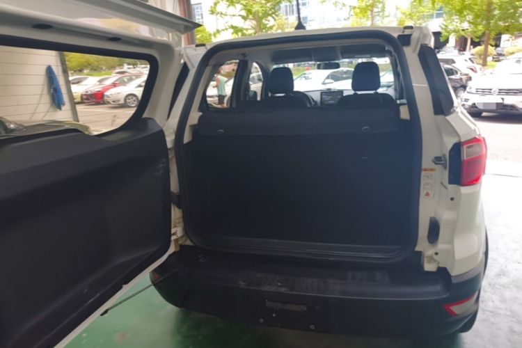 Used Ford EcoSport 2018 1.5L Automatic Elite Edition Trunk