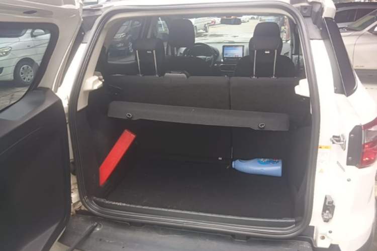 Used Ford EcoSport 2018 1.5L Automatic Platinum Wing Model Trunk