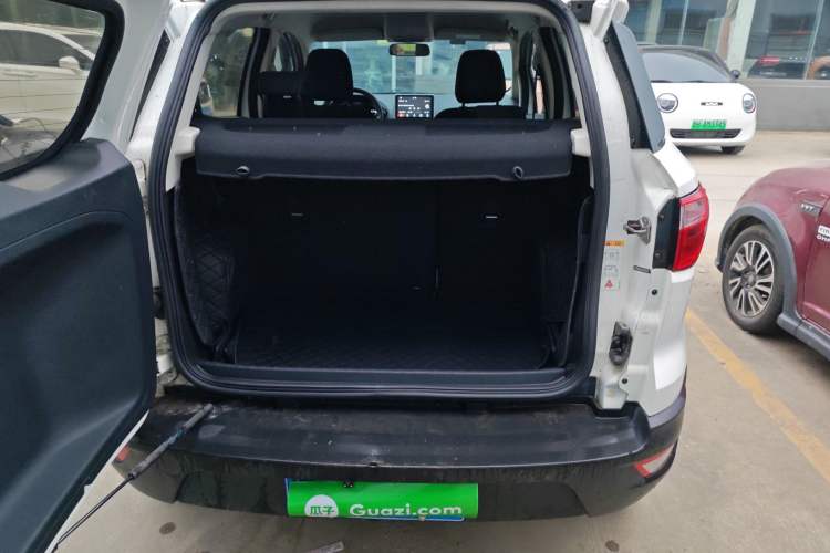 Used Ford EcoSport 2018 1.5L Automatic Elite Edition Trunk
