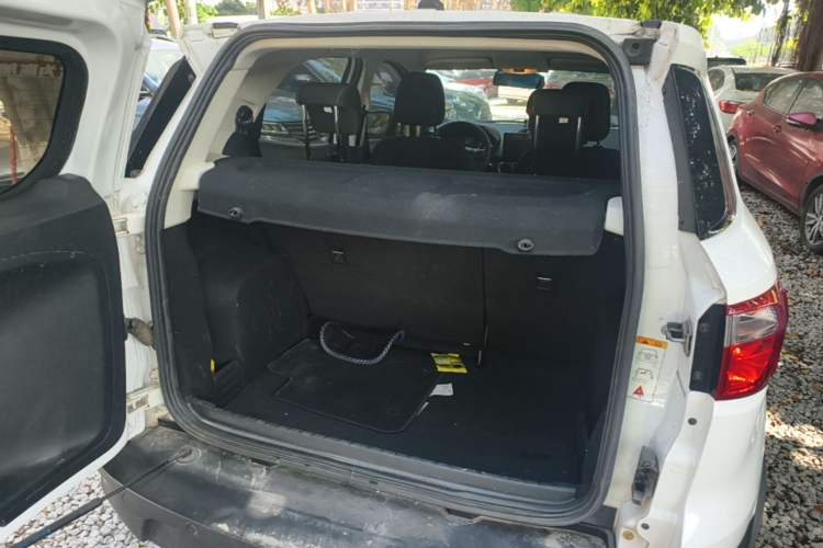 Used Ford EcoSport 2018 1.5L Manual Jingyi Model Trunk