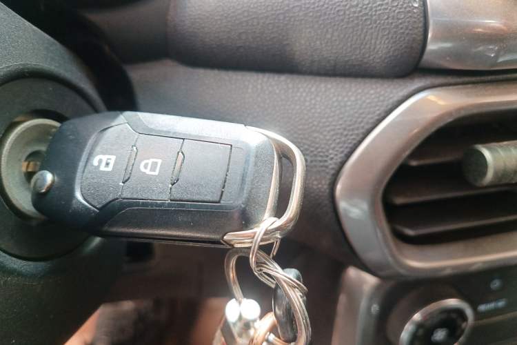 Used Ford EcoSport 2018 1.5L Automatic Platinum Wing Model Vehicle Key