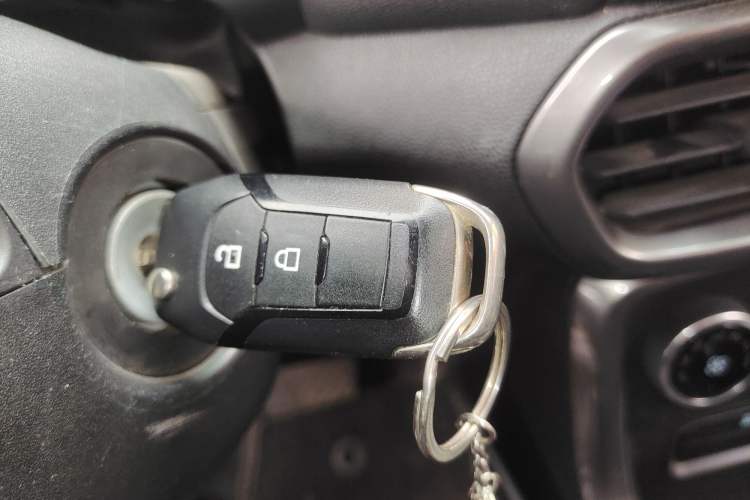 Used Ford EcoSport 2018 1.5L Automatic Platinum Wing Model Vehicle Key