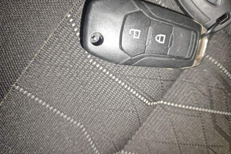 Used Ford EcoSport 2018 1.5L Automatic Platinum Wing Model Vehicle Key