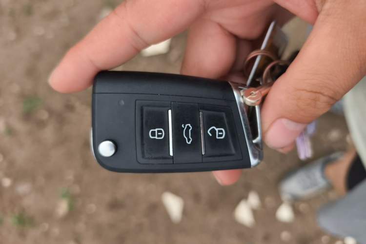 Used Ford EcoSport 2018 1.5L Automatic Platinum Wing Model Vehicle Key
