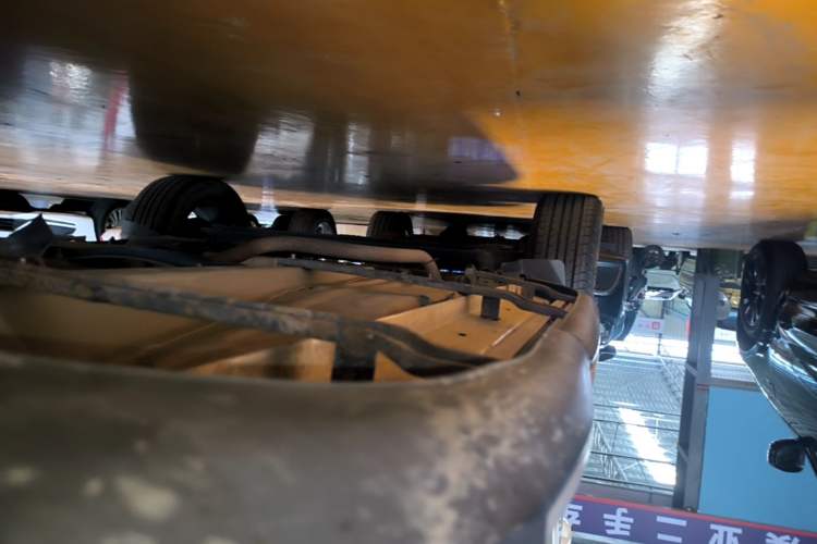 Used Ford EcoSport 2019 1.5L Automatic Platinum Wing Sport Edition Right Side Sill