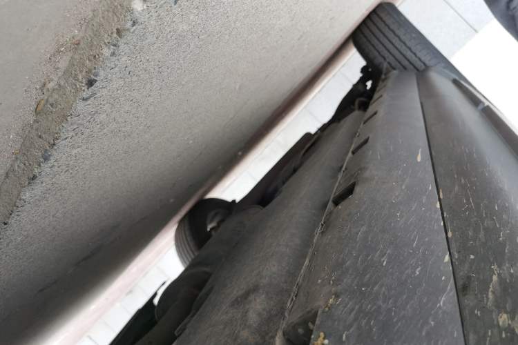 Used Ford Edge 2011 3.5L Zunrui Model Chassis Front Right