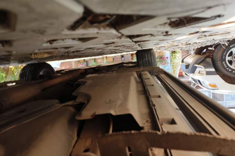 Used Ford Edge 2011 3.5L Elite Edition Chassis Rear Left