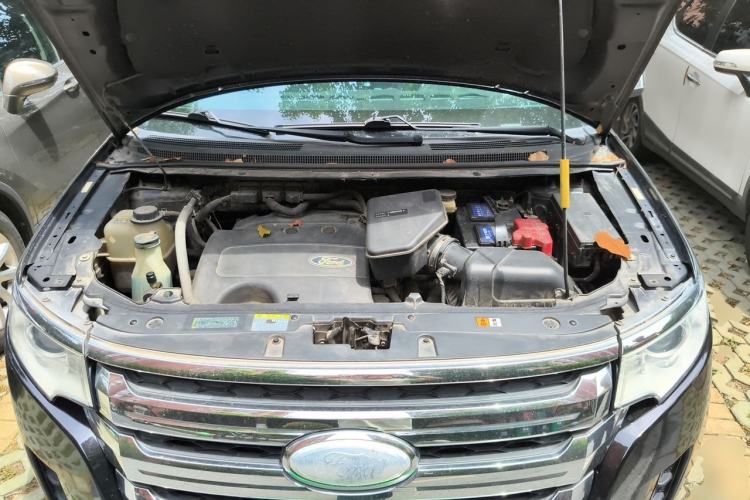 Used Ford Edge 2011 3.5L Prestige Sunroof Edition Engine Bay