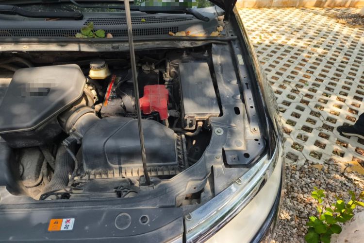 Used Ford Edge 2011 3.5L Elite Edition Engine Bay Left