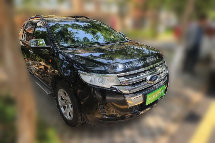 Used Ford Edge 2011 3.5L Elite Edition Front Right 45 Deg