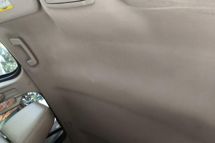 Used Ford Edge 2011 3.5L Elite Edition Headliner