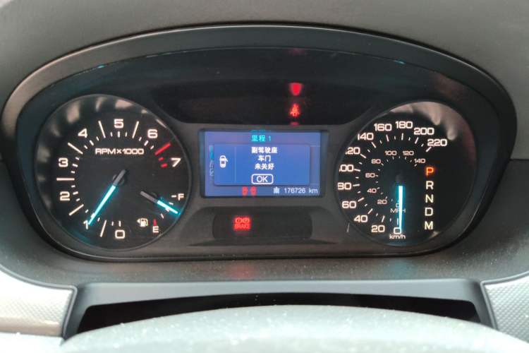 Used Ford Edge 2011 3.5L Prestige Sunroof Edition Instrument Cluster