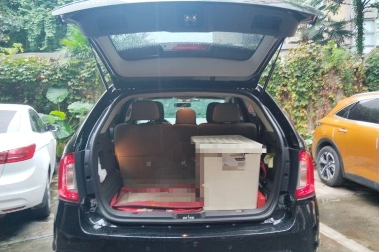 Used Ford Edge 2011 3.5L Prestige Sunroof Edition Trunk