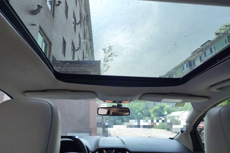 Used Ford Edge 2011 3.5L Prestige Sunroof Edition Headliner
