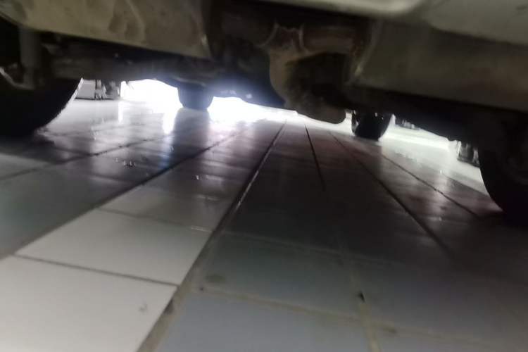 Used Ford Edge 2011 3.5L Zunrui Model Chassis Rear