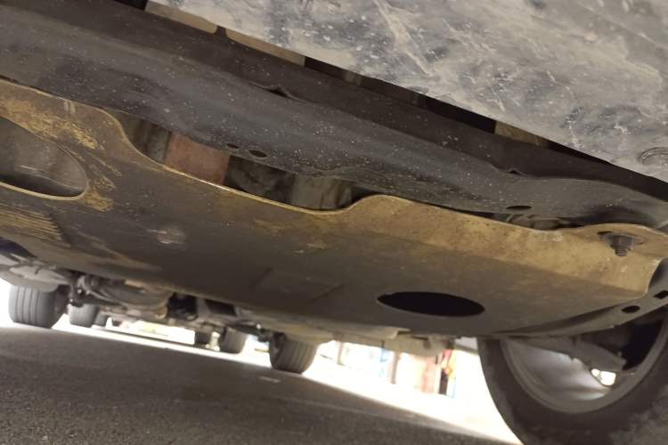 Used Ford Edge 2011 3.5L Zunrui Model Chassis Front