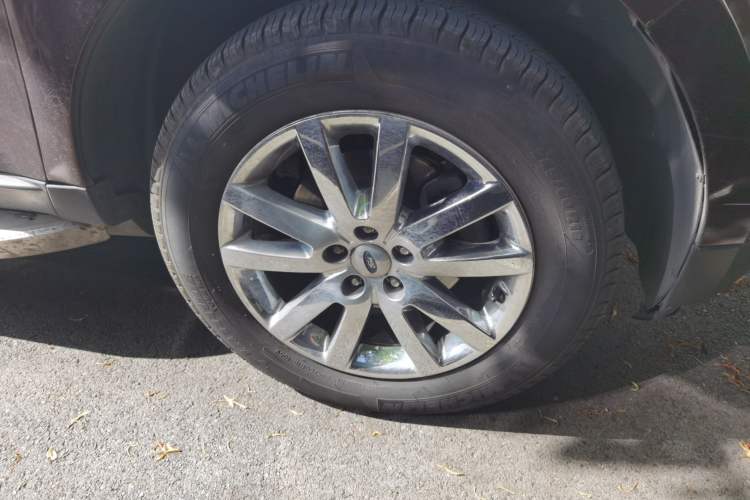 Used Ford Edge 2011 3.5L Zunrui Model Right Front Wheel Hub