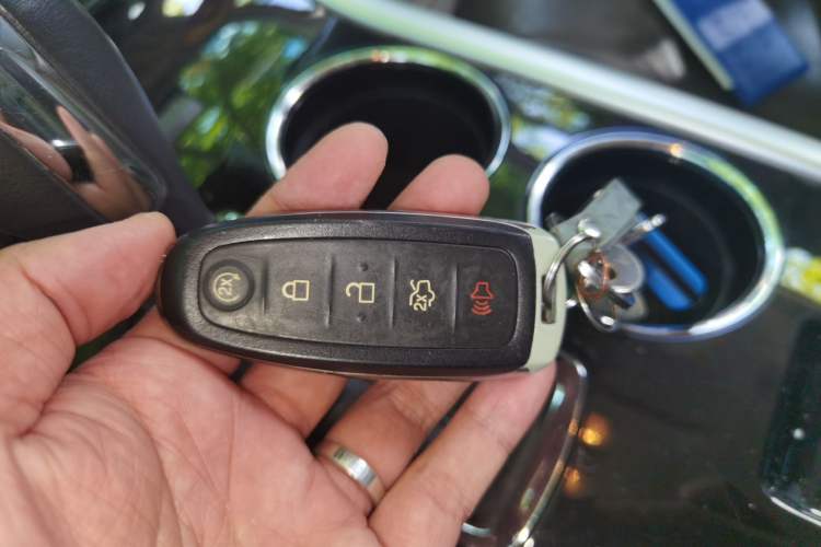 Used Ford Edge 2011 3.5L Zunrui Model Vehicle Key