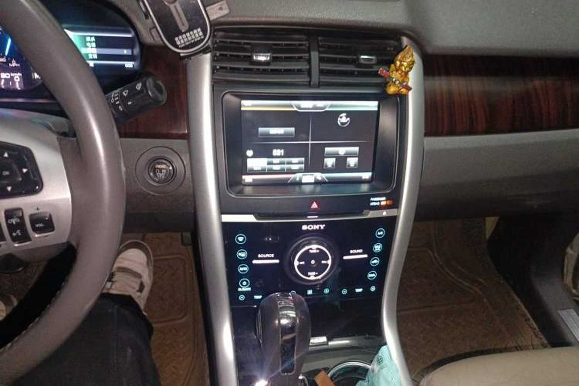 Used Ford Edge 2011 3.5L Prestige Sunroof Edition Audio And AC Panel