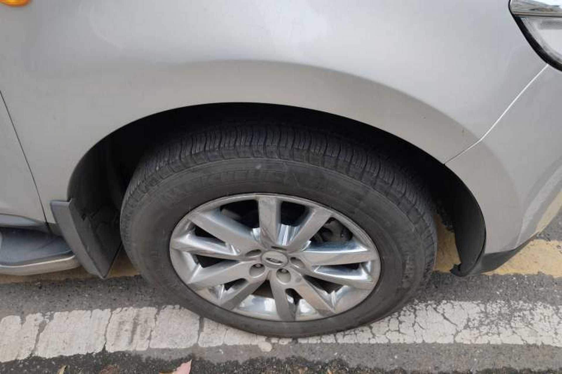 Used Ford Edge 2011 3.5L Zunrui Model Right Front Wheel Hub