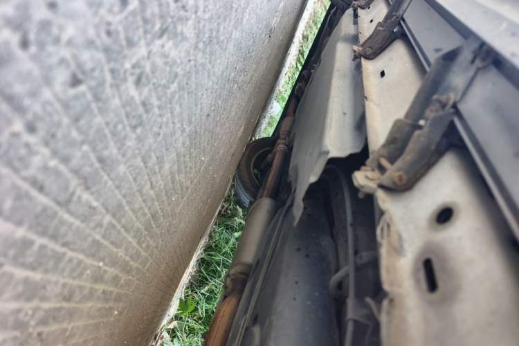 Used Ford Edge 2011 3.5L Prestige Sunroof Edition Chassis Rear Left