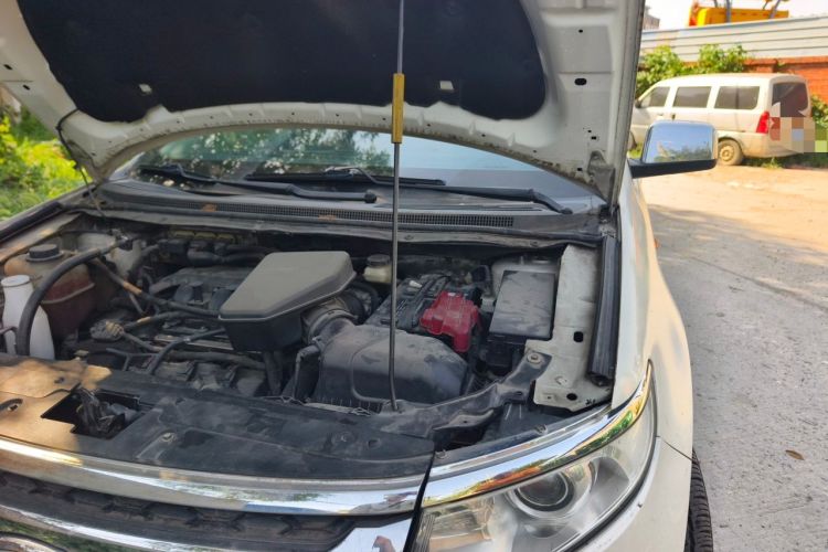 Used Ford Edge 2011 3.5L Prestige Sunroof Edition Engine Bay Left
