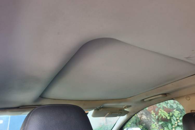 Used Ford Edge 2011 3.5L Prestige Sunroof Edition Headliner