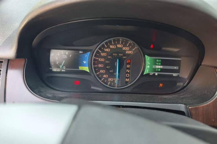 Used Ford Edge 2011 3.5L Prestige Sunroof Edition Instrument Cluster