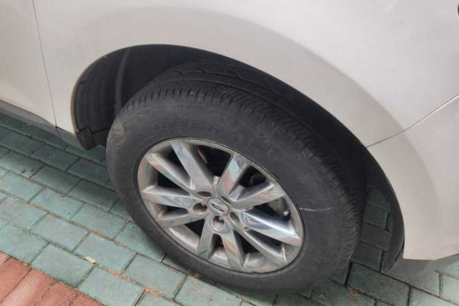Used Ford Edge 2011 3.5L Zunrui Model Right Front Wheel Hub