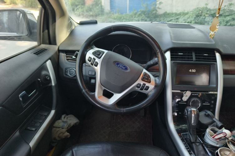 Used Ford Edge 2011 3.5L Prestige Sunroof Edition Steering Wheel