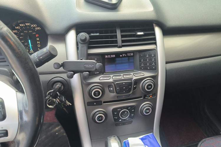 Used Ford Edge 2012 2.0T Elite Sunroof Edition Audio And AC Panel