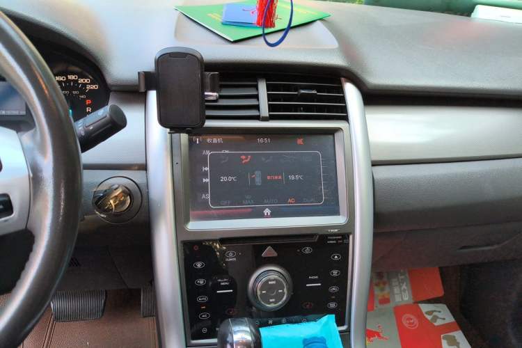 Used Ford Edge 2012 2.0T Elite Sunroof Edition Audio And AC Panel