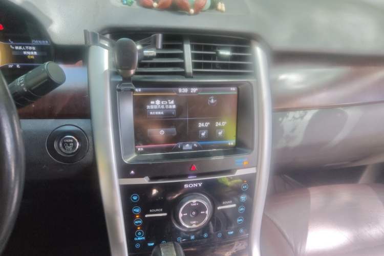 Used Ford Edge 2012 2.0T Zunrui Trim Audio And AC Panel