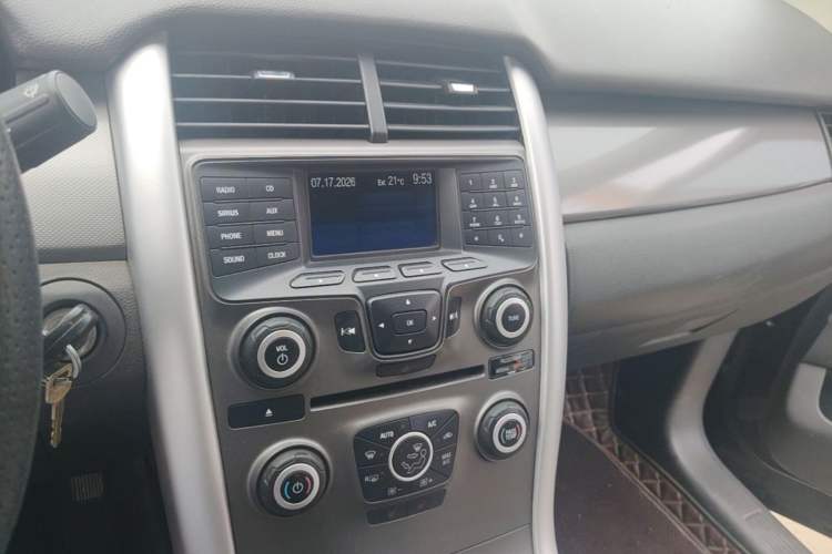 Used Ford Edge 2012 2.0T Elite Sunroof Edition Audio And AC Panel