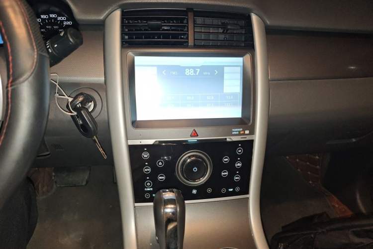 Used Ford Edge 2012 2.0T Elite Edition Audio And AC Panel