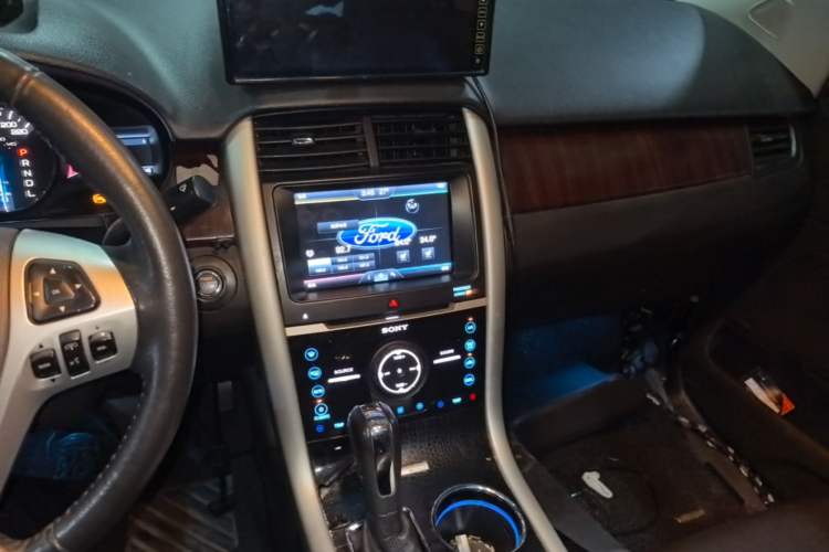 Used Ford Edge 2012 2.0T Zunrui Trim Audio And AC Panel