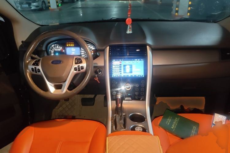 Used Ford Edge 2012 2.0T Elite Sunroof Edition Center Console