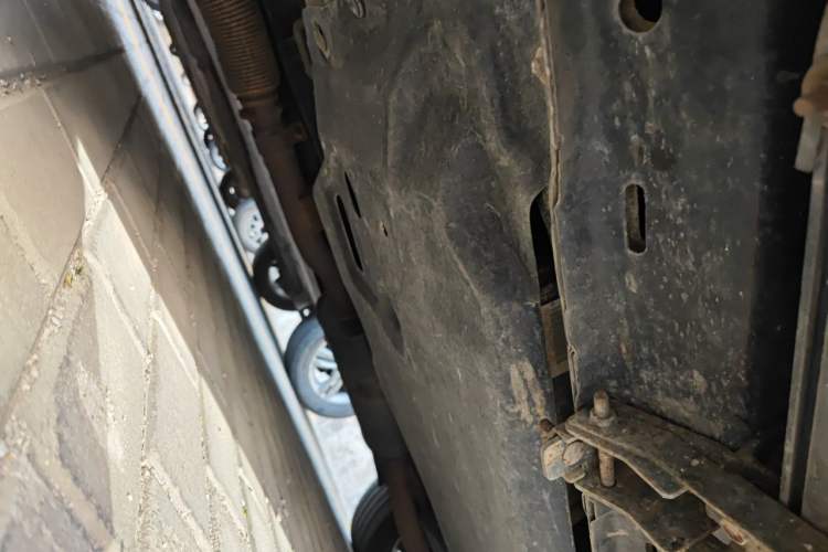 Used Ford Edge 2012 2.0T Zunrui Trim Chassis Front Left