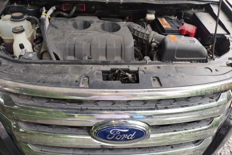 Used Ford Edge 2012 2.0T Elite Sunroof Edition Engine Bay