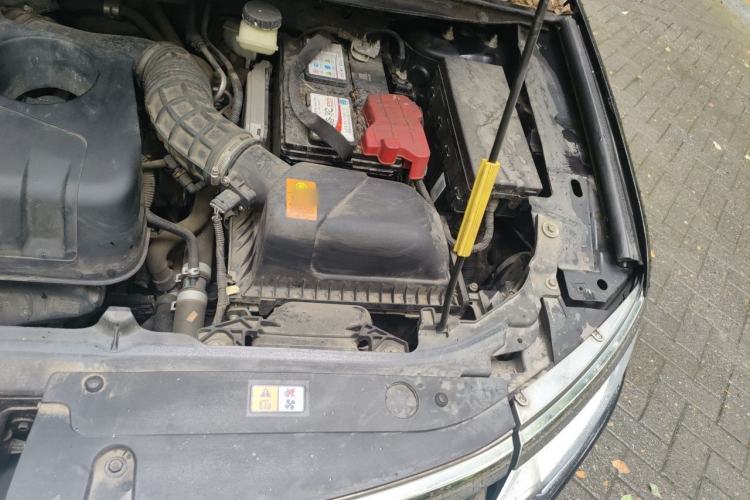 Used Ford Edge 2012 2.0T Elite Sunroof Edition Engine Bay Left
