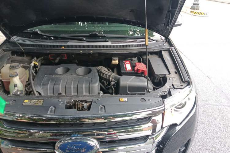 Used Ford Edge 2012 2.0T Elite Edition Engine Bay Left