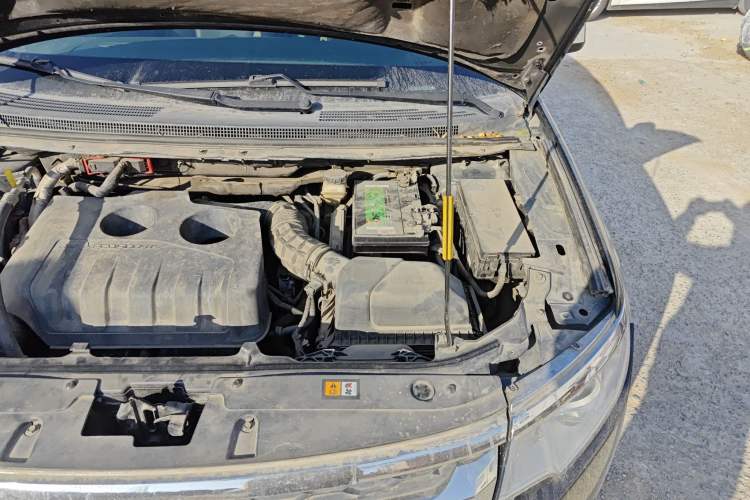 Used Ford Edge 2012 2.0T Elite Sunroof Edition Engine Bay Left