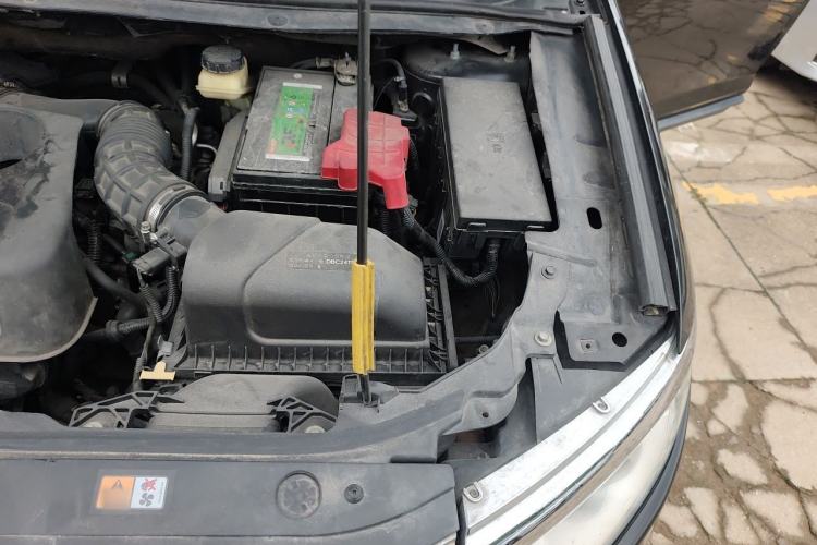 Used Ford Edge 2012 2.0T Elite Sunroof Edition Engine Bay Left