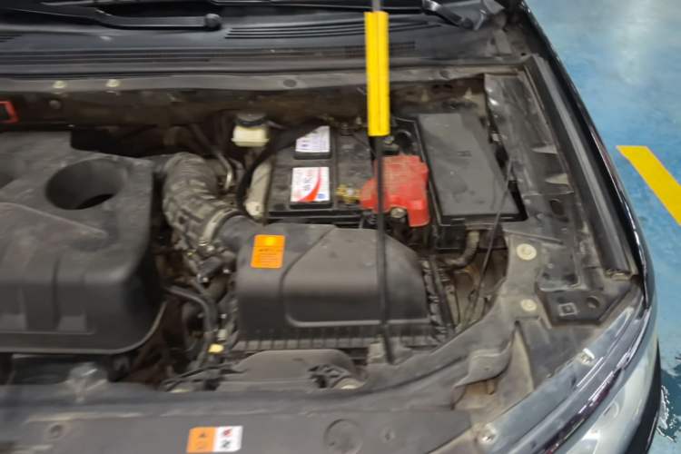 Used Ford Edge 2012 2.0T Zunrui Trim Engine Bay Left