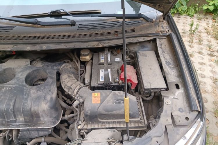 Used Ford Edge 2012 2.0T Elite Sunroof Edition Engine Bay Left