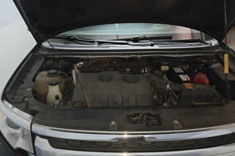 Used Ford Edge 2012 2.0T Zunrui Trim Engine Bay